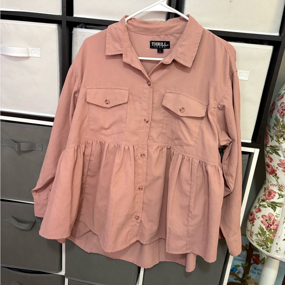 Thrill Button Down Top/Size Large